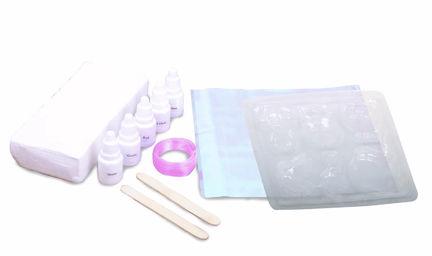 Handycrafts Soap Making Kit thumbnail 2